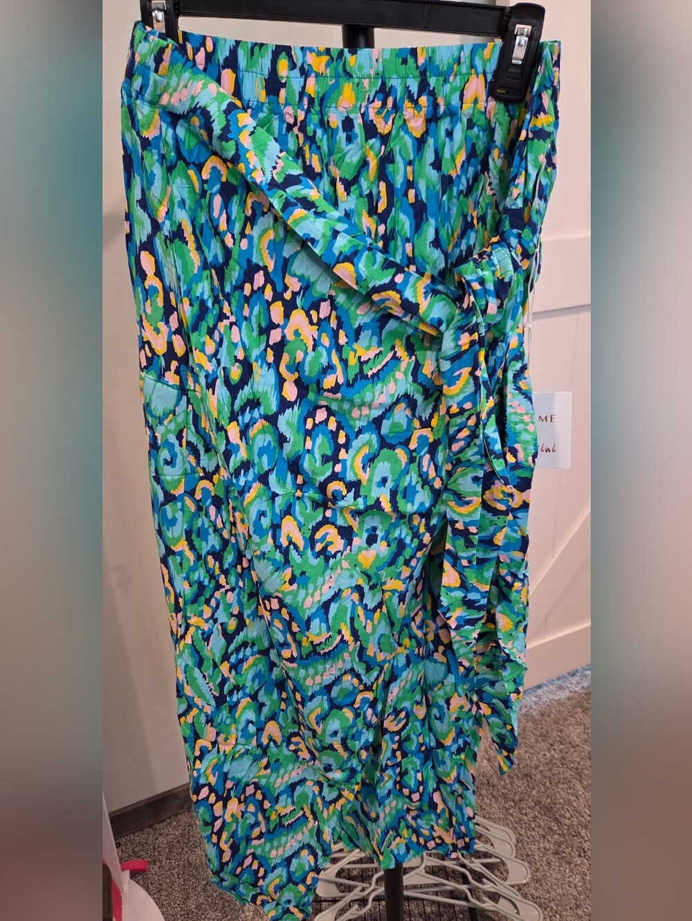 Vibrant Blue-Green Printed Midi Skirt with Tie Waist